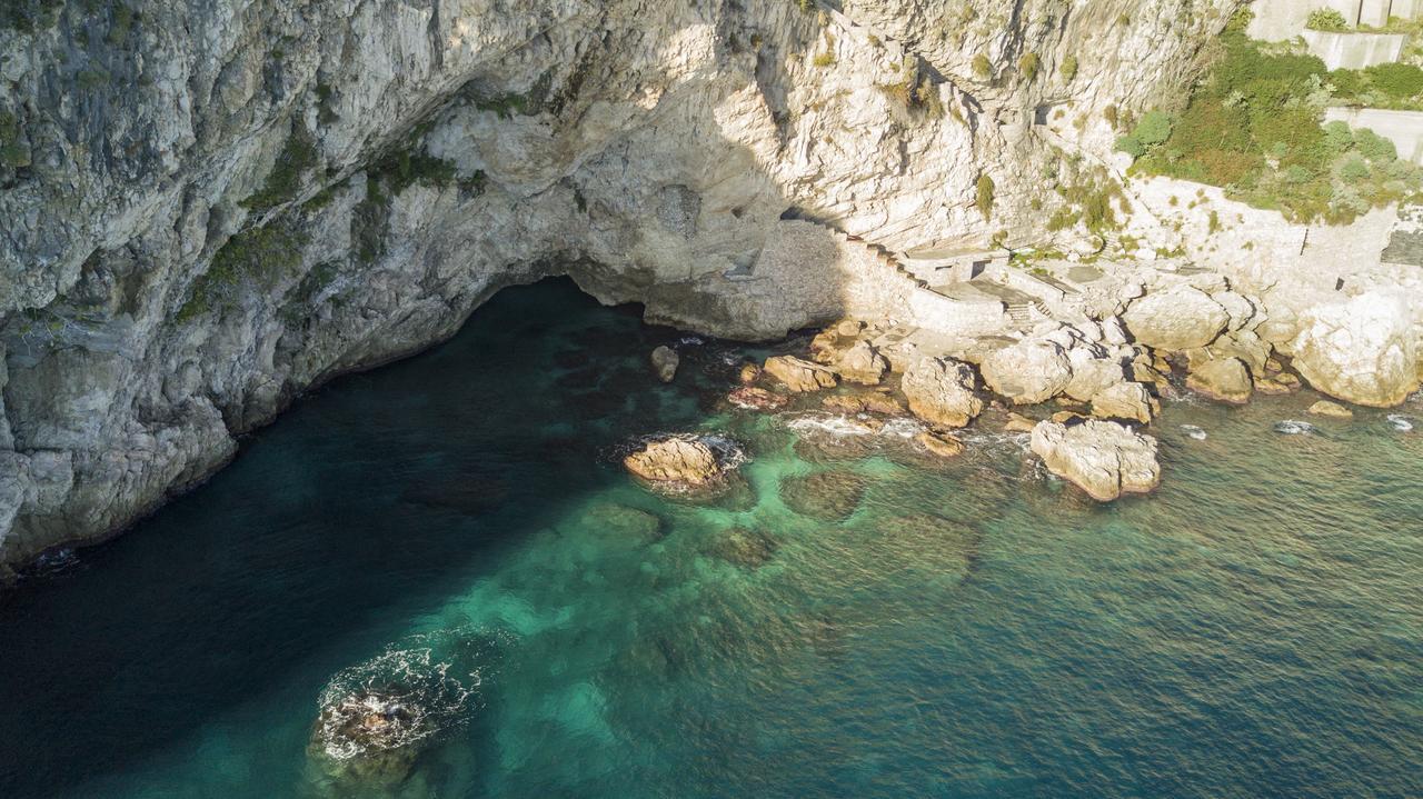 Villa Isola Bella Таормина Екстериор снимка