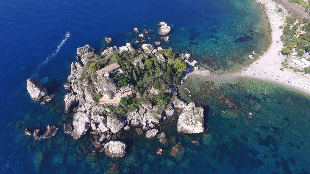 Villa Isola Bella Таормина Екстериор снимка